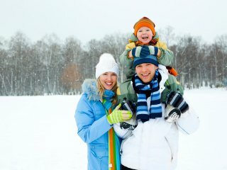  lanakhvorostova/ru.depositphotos.com: Зимний отдых для всей семьи
